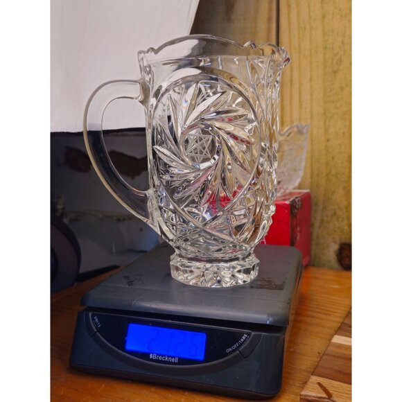 Avitra Royal Pinwheel 24 OZ Lead Crystal Pitcher - Picture 8 of 9